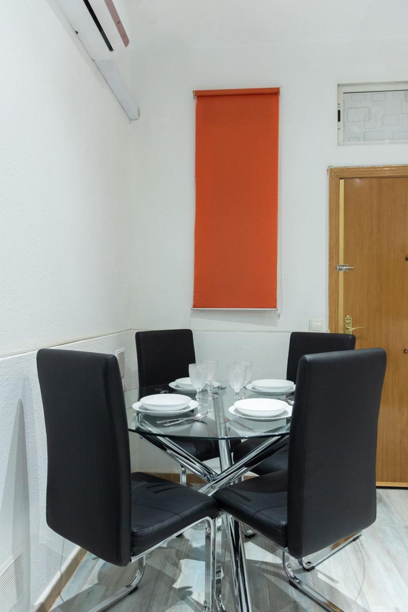 Apartamentos Day Madrid Luna Centro Gran Via Sol Malasana Екстер'єр фото