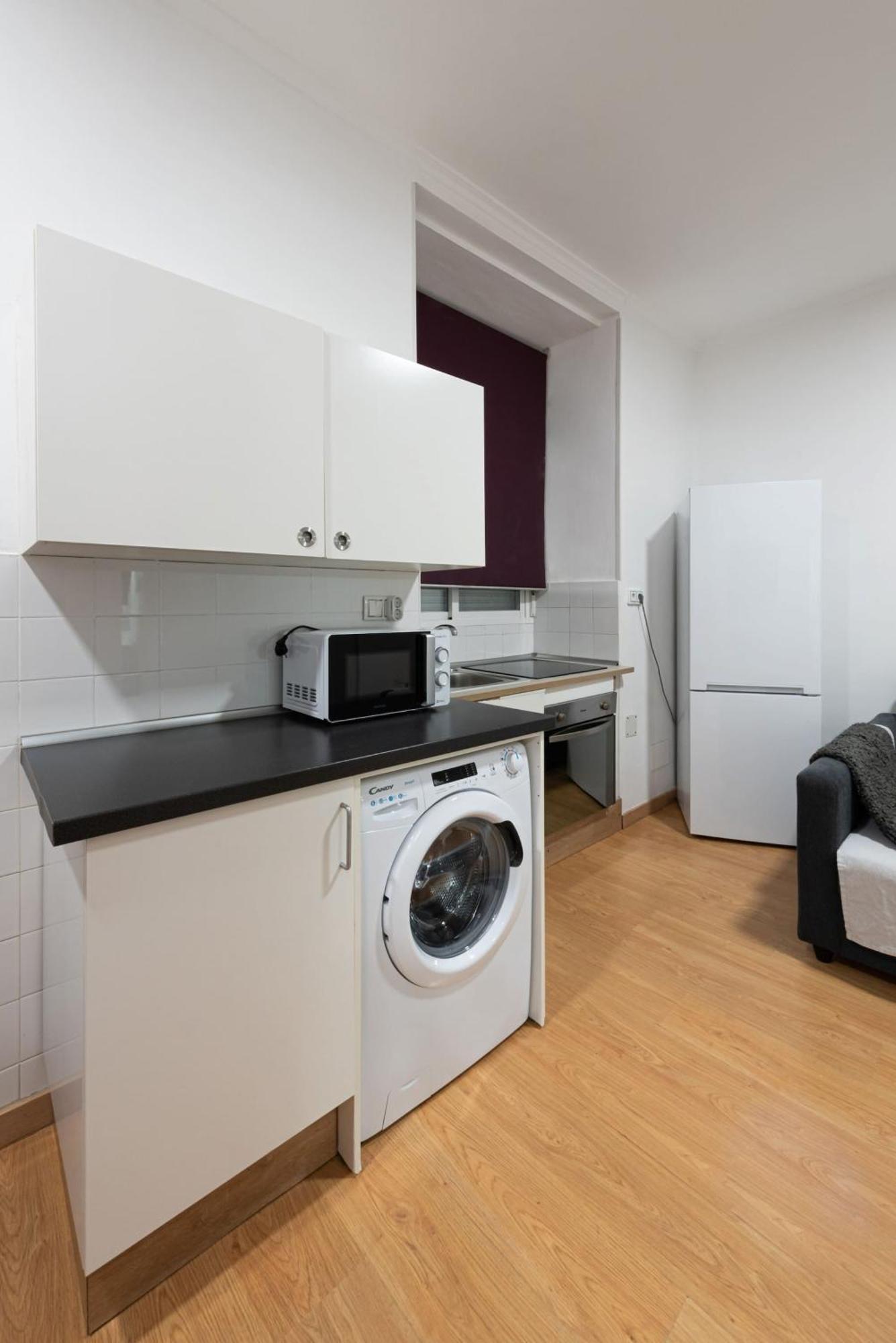 Apartamentos Day Madrid Luna Centro Gran Via Sol Malasana Екстер'єр фото