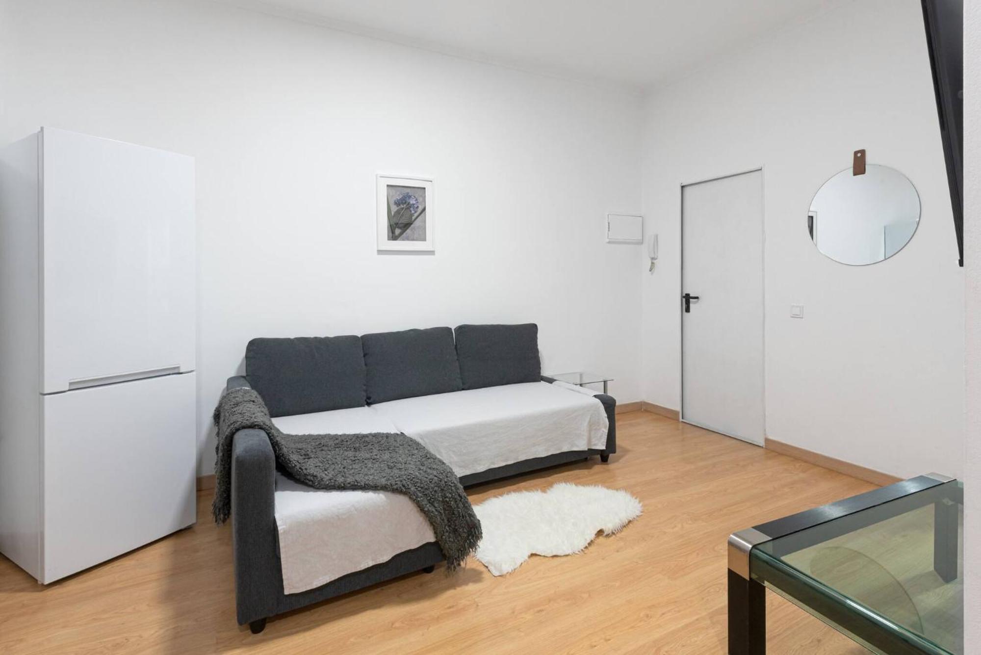 Apartamentos Day Madrid Luna Centro Gran Via Sol Malasana Екстер'єр фото