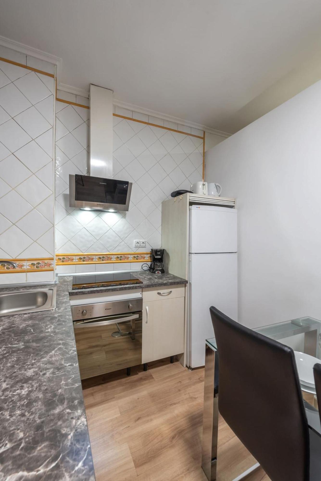 Apartamentos Day Madrid Luna Centro Gran Via Sol Malasana Екстер'єр фото