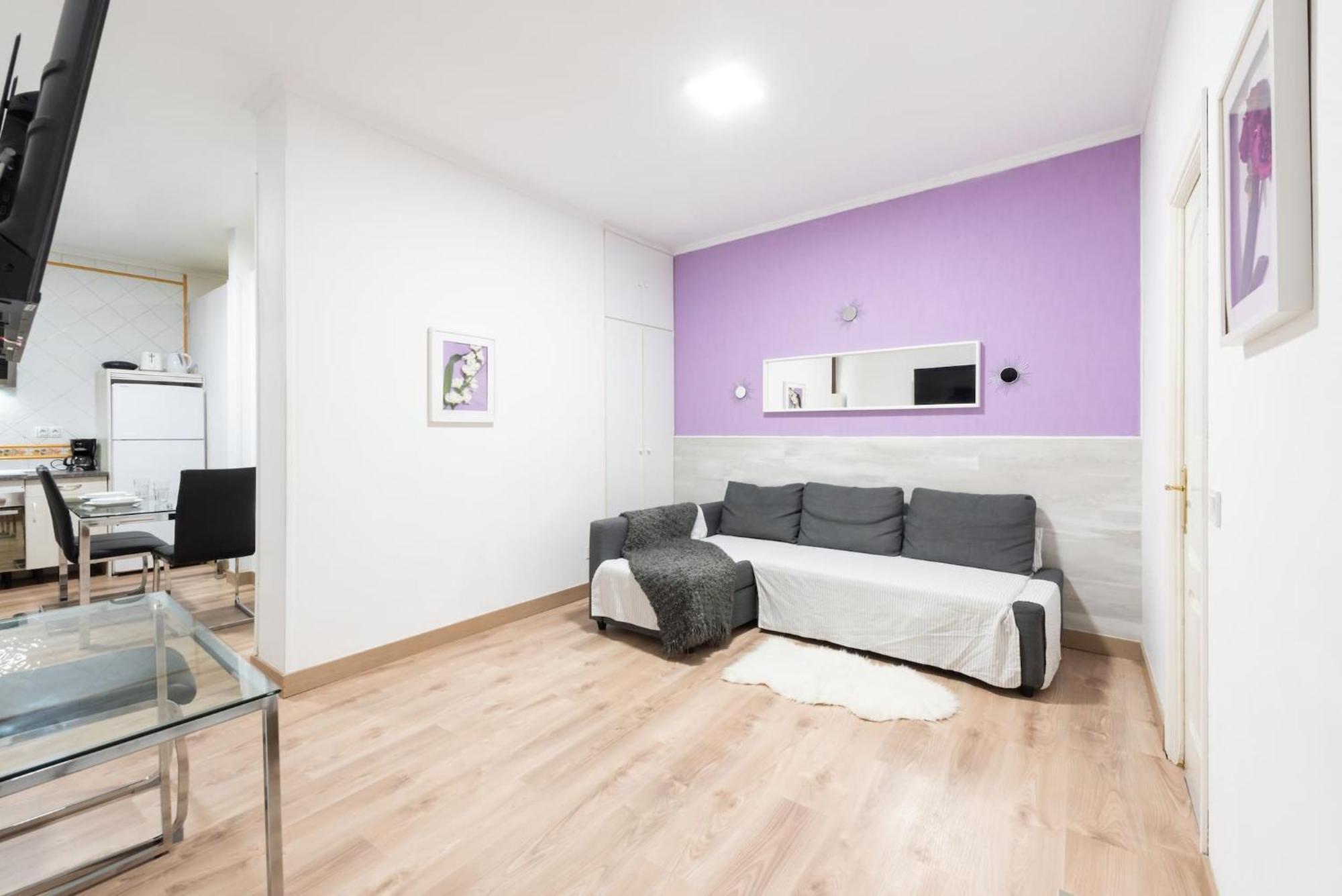 Apartamentos Day Madrid Luna Centro Gran Via Sol Malasana Екстер'єр фото